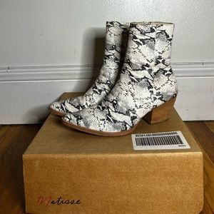 Matisse Caty Snake Skin Leather Boot